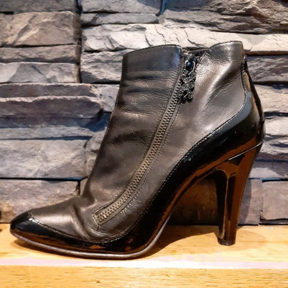 Modern Vintage patent soft leather booties boots zipper Sz 7 EU 37 - Picture 7 of 8
